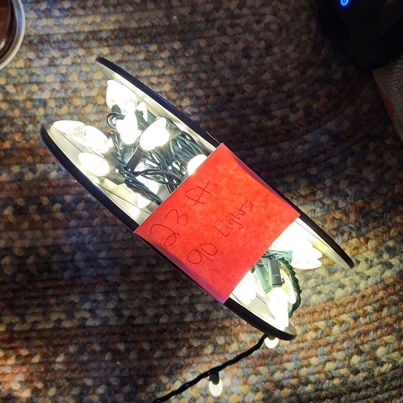 PARTY LIGHTS LED C6 Indoor Outdoor String of 90 Lights Warm White 23 Ft Long - Picture 5 of 6